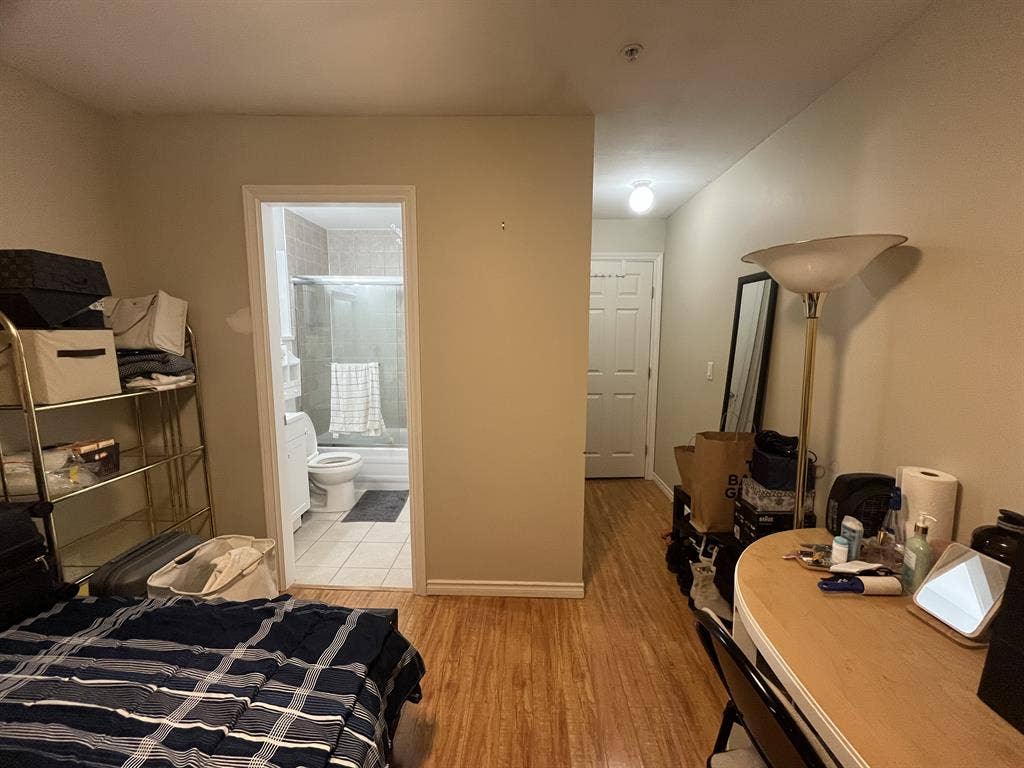 Large master bedroom w/bathroom!