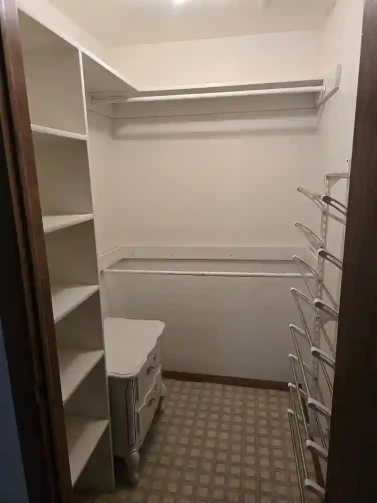 Seeking Female Roommate