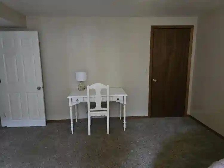 Seeking Female Roommate