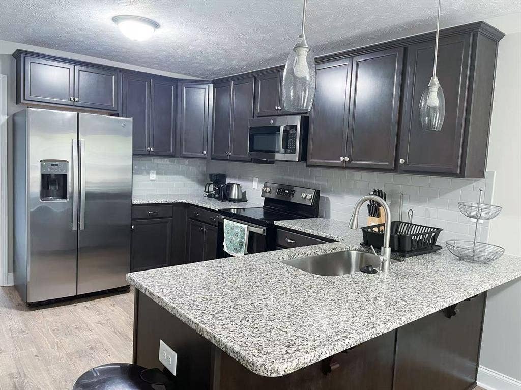 Room near Ft. Bragg & CFV Hospital