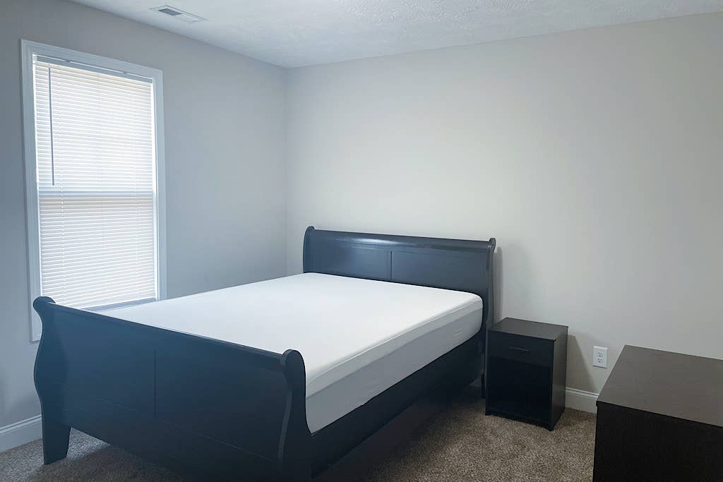 Room near Ft. Bragg & CFV Hospital
