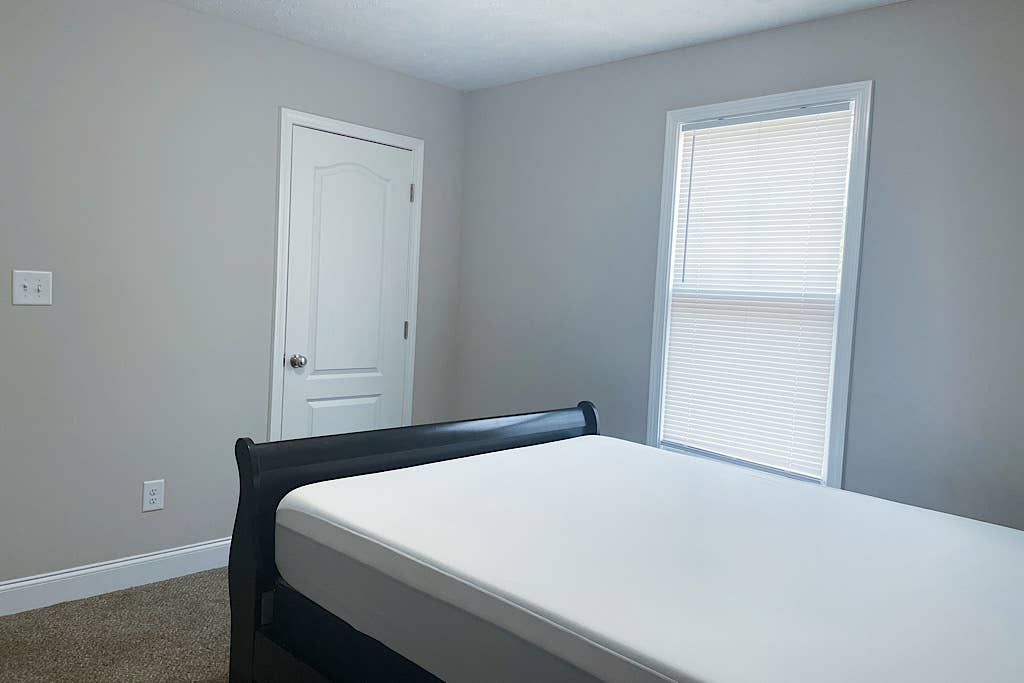 Room near Ft. Bragg & CFV Hospital