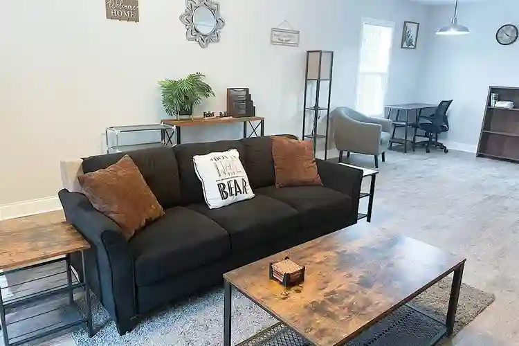 Room near Ft. Bragg & CFV Hospital