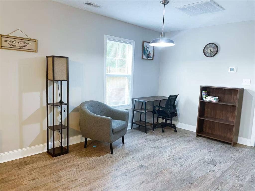 Room near Ft. Bragg & CFV Hospital