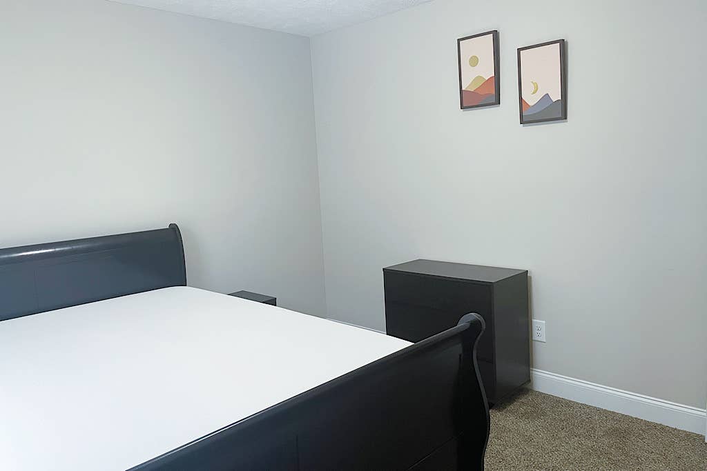 Room near Ft. Bragg & CFV Hospital