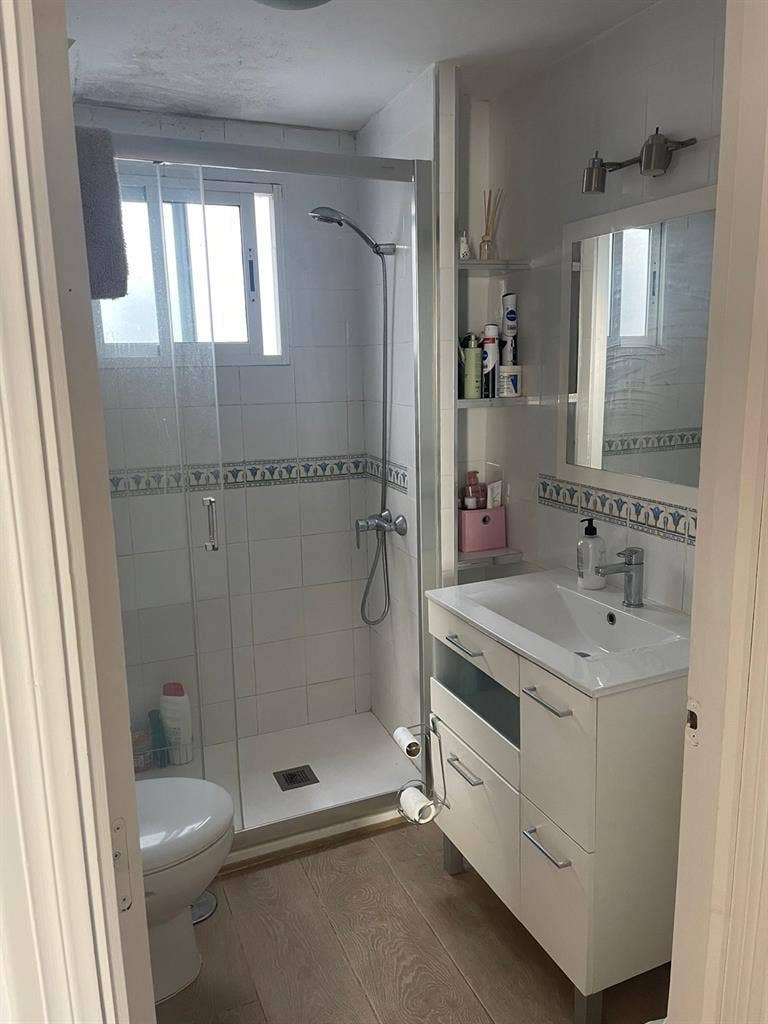 Buscamos compañera de piso