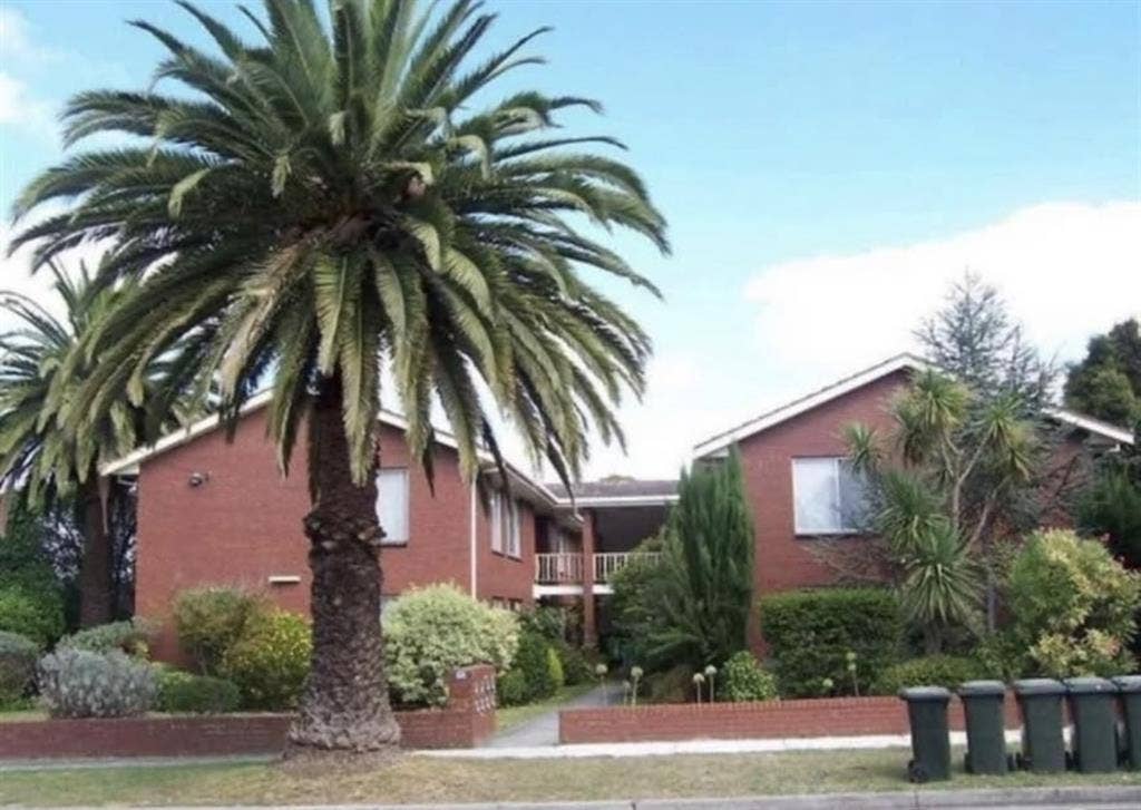 Room for Rent (Girls only)