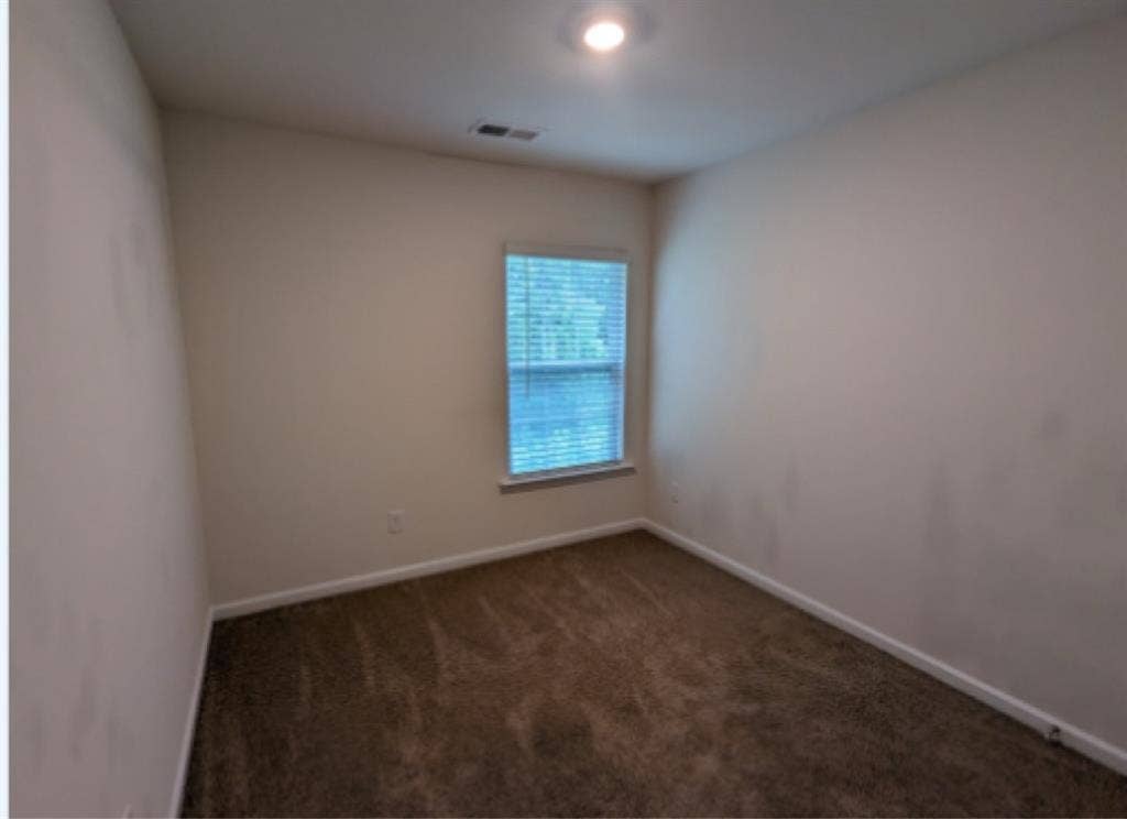 Room available for rent $/mo