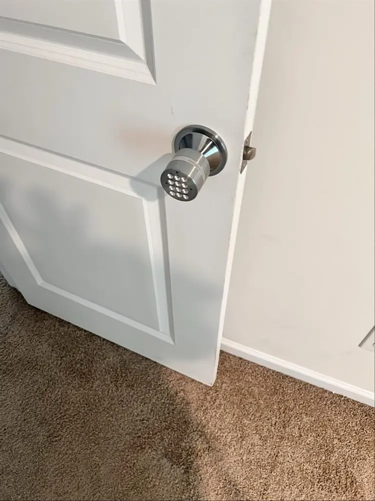 Room available for rent $/mo