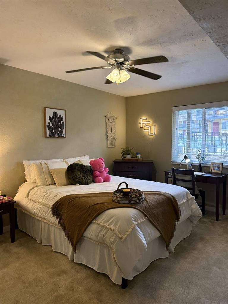 Furnished unit available in Dec.