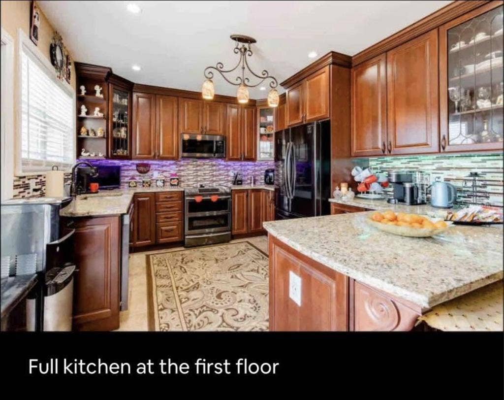 Fully Furnished Bedroom for Rent