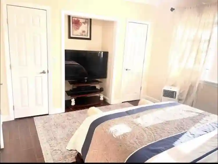 Fully Furnished Bedroom for Rent