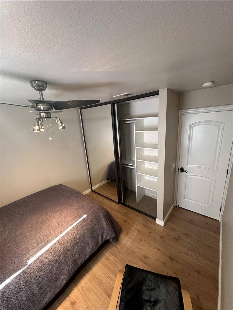 Safe, clean quiet smoke free Room