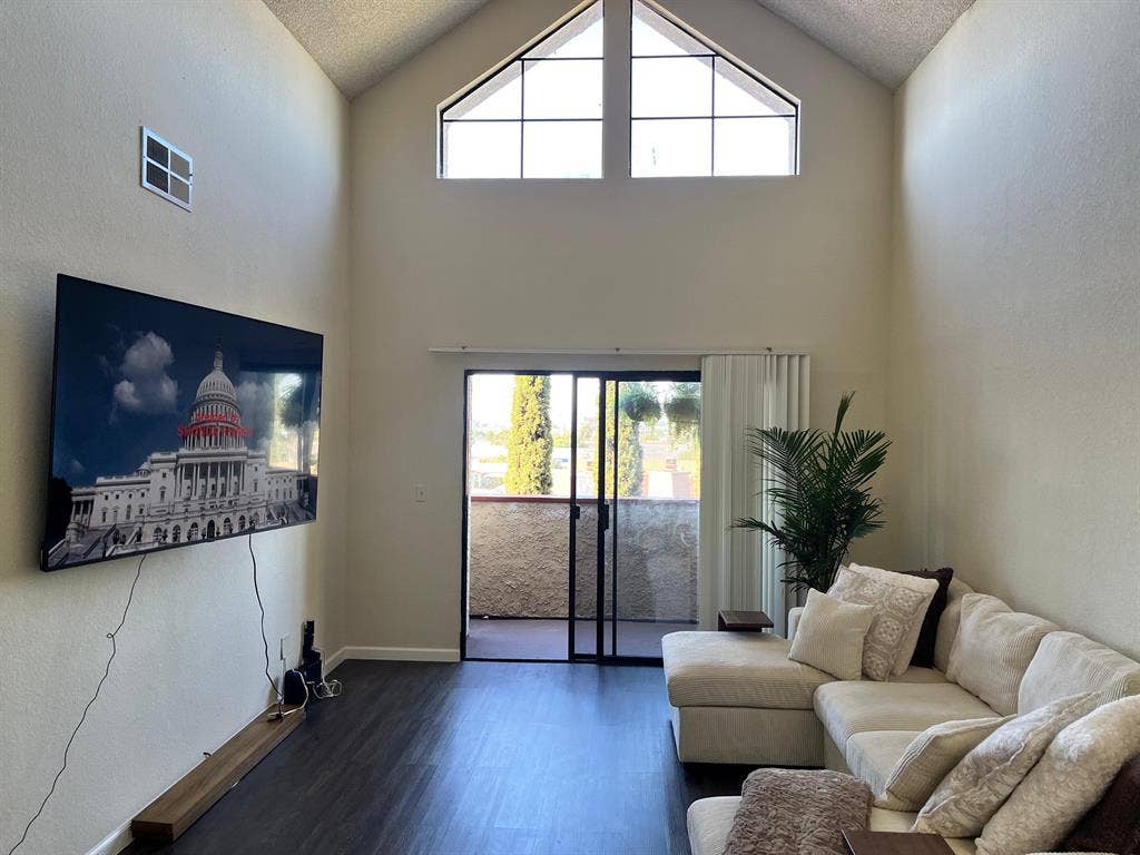 Private Room| in a  Bth Apart