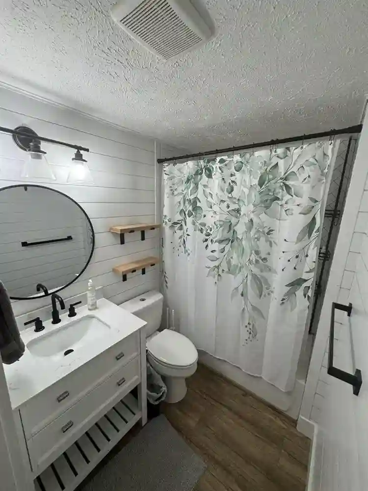 Room in home near Shadle Park