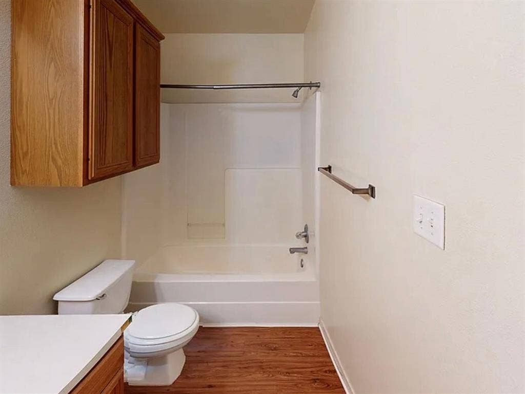 Duplex Sublease Available Decemberr