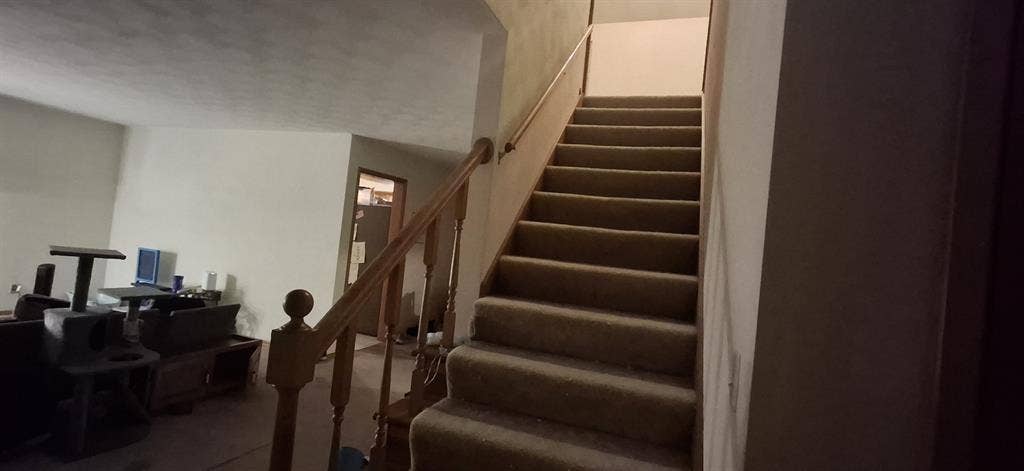 bath, room available