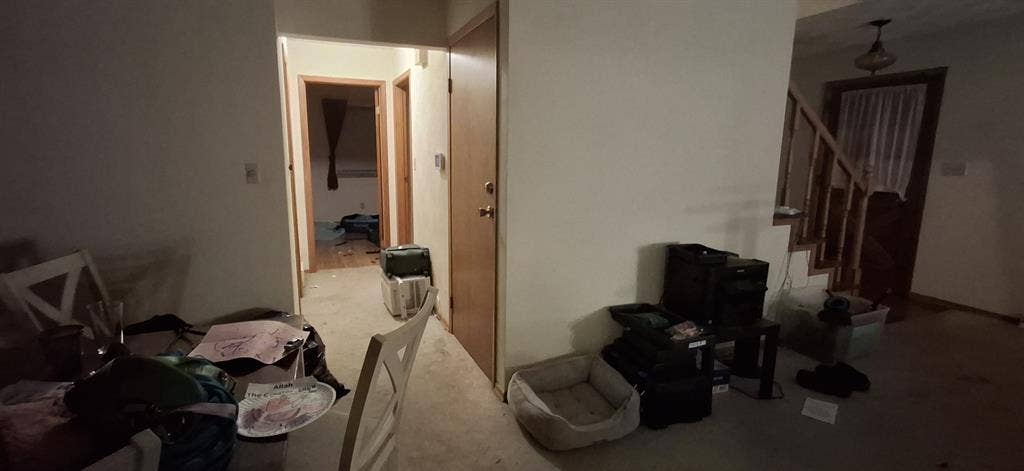 bath, room available