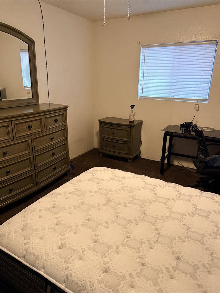 Furnished bedroom for rent