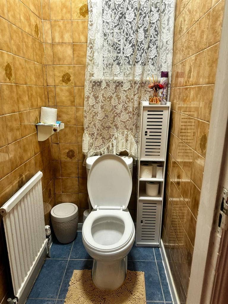 Double Room for Females