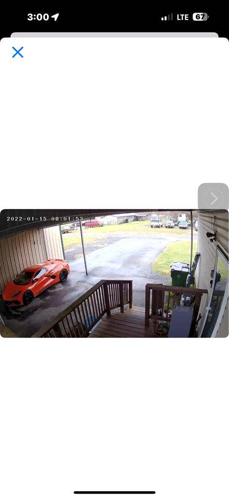 Female roommate wanted