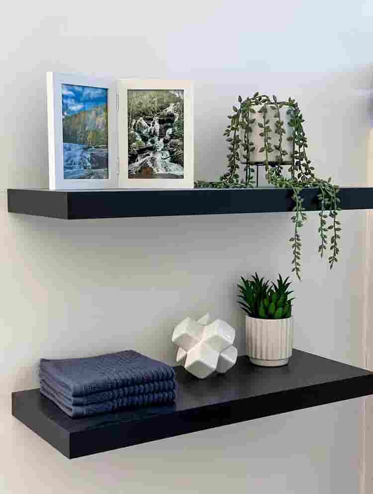 Beautiful Bath Downtown Hendo