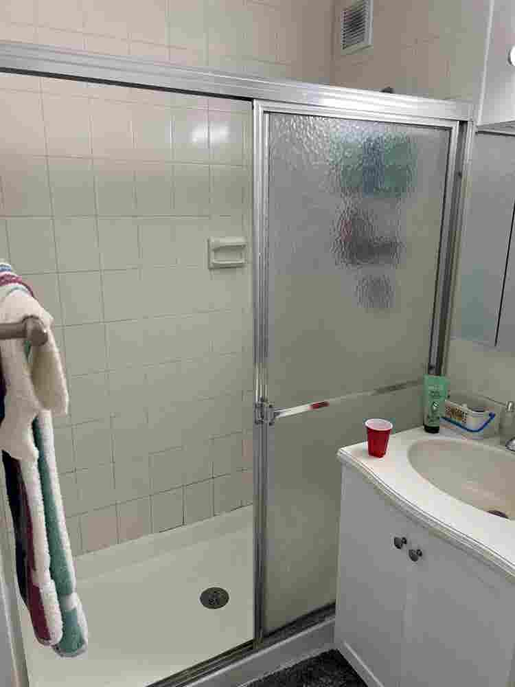 $ Master Bedroom in Newport JC