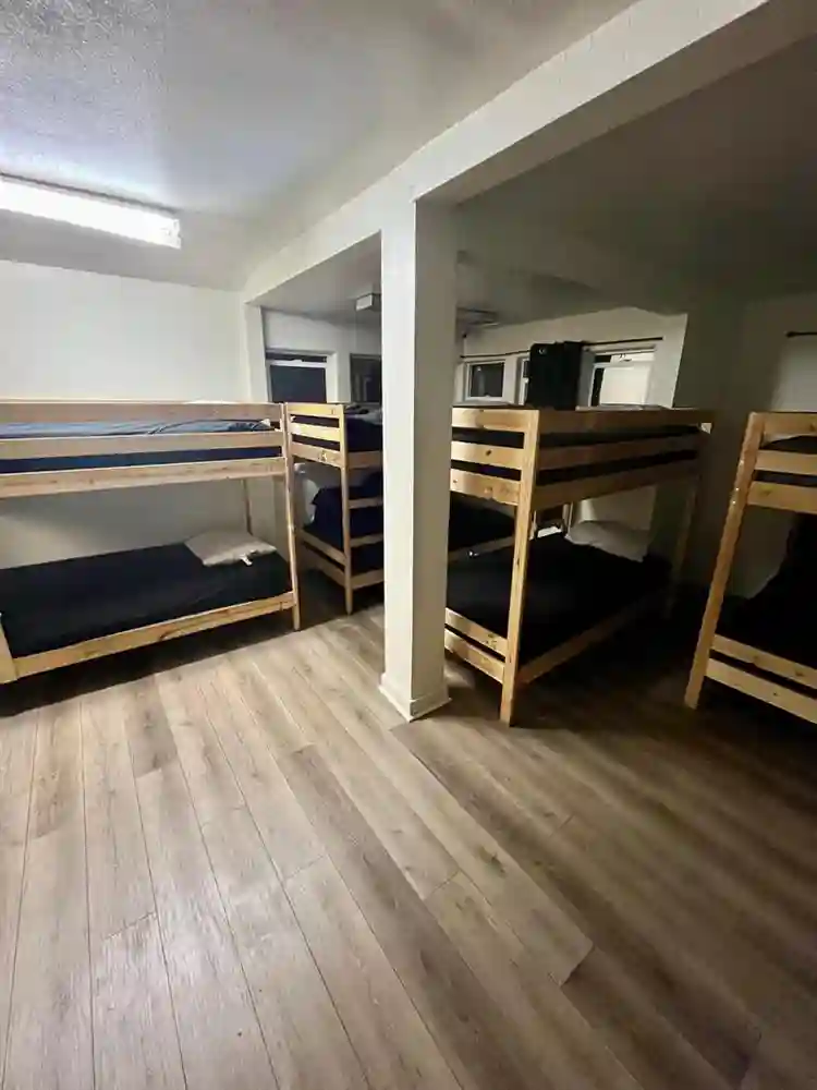 Van Nuys Soul Vibes – Move In Today