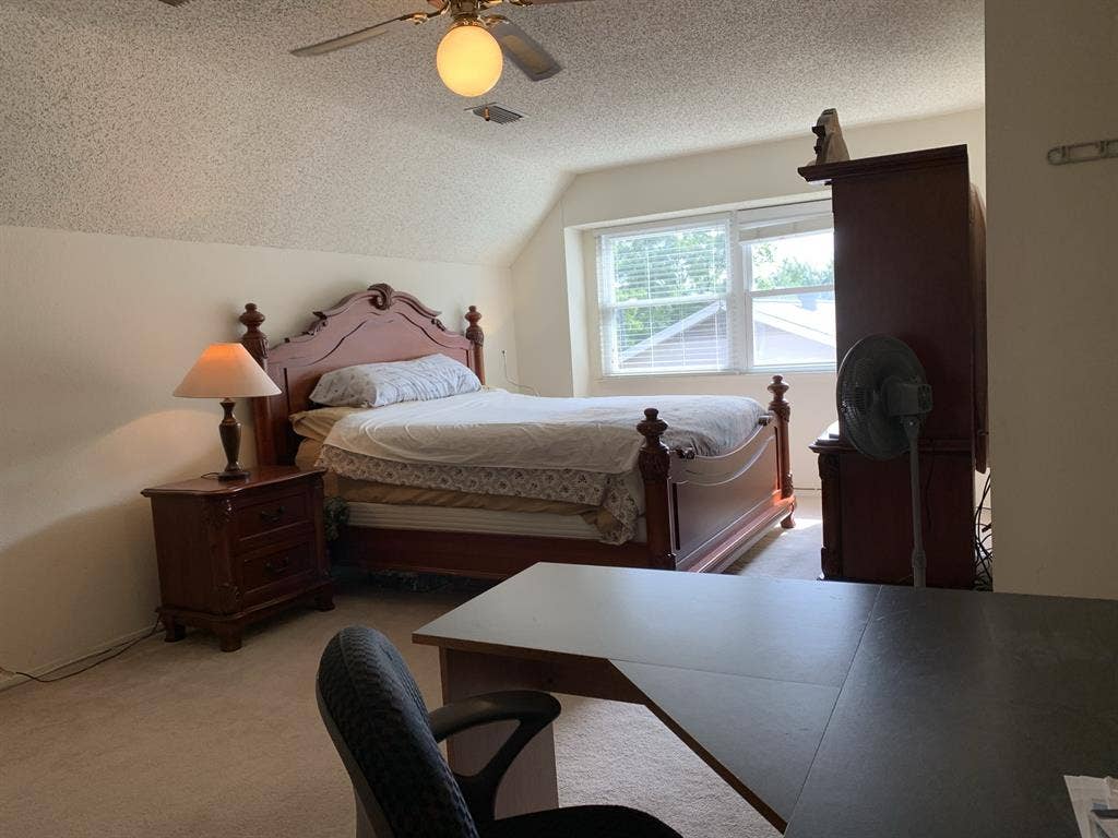 Master Bedroom, Two Fridges