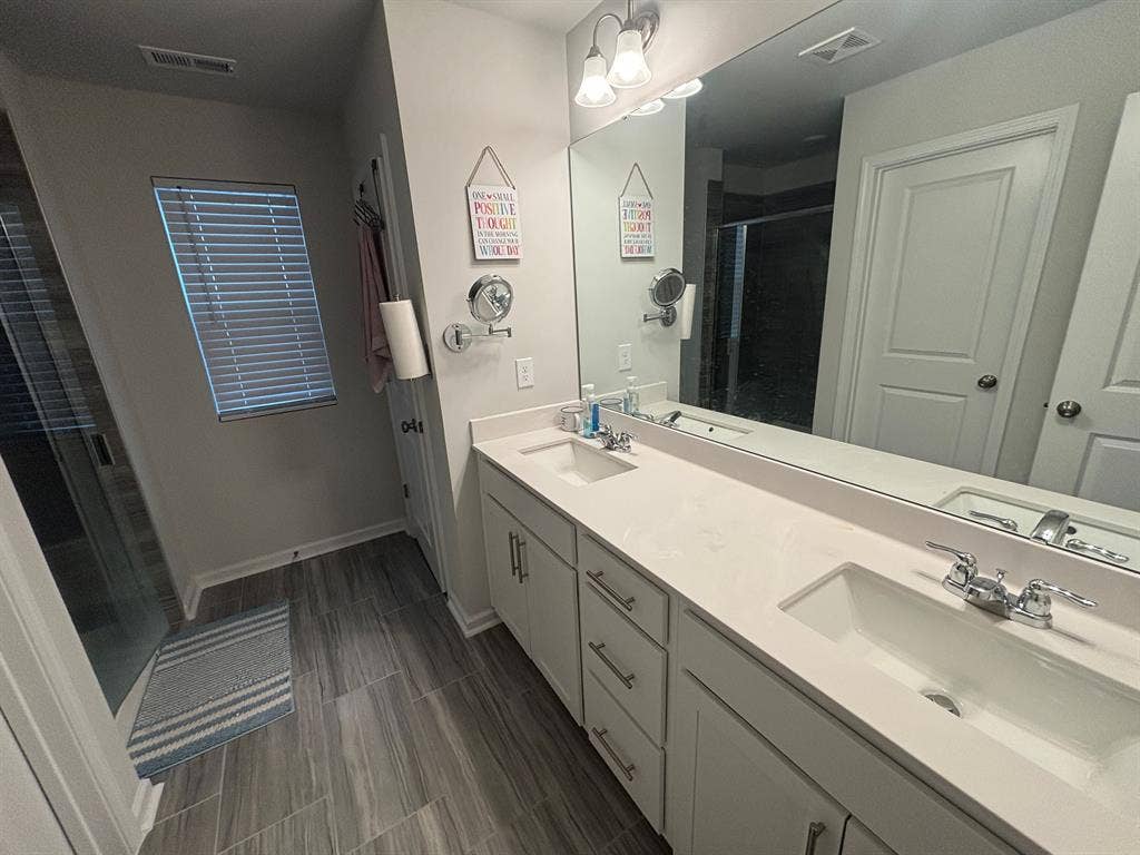 Master bedroom -attached bathroom