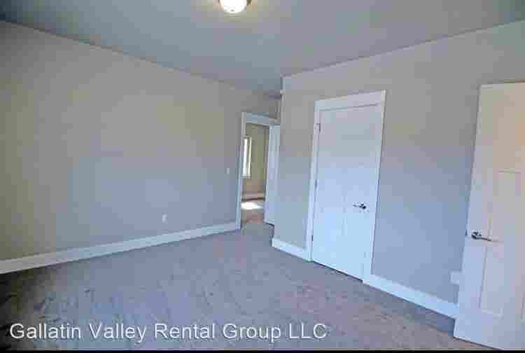 Private Bedroom for rent