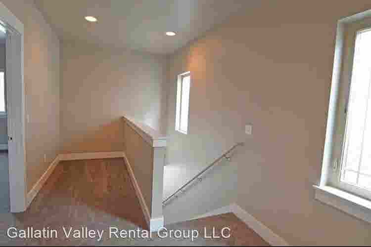 Private Bedroom for rent