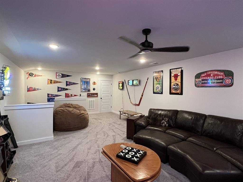 Furnished room for rent
