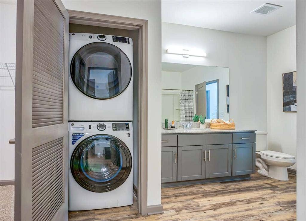 Female roommate Needed