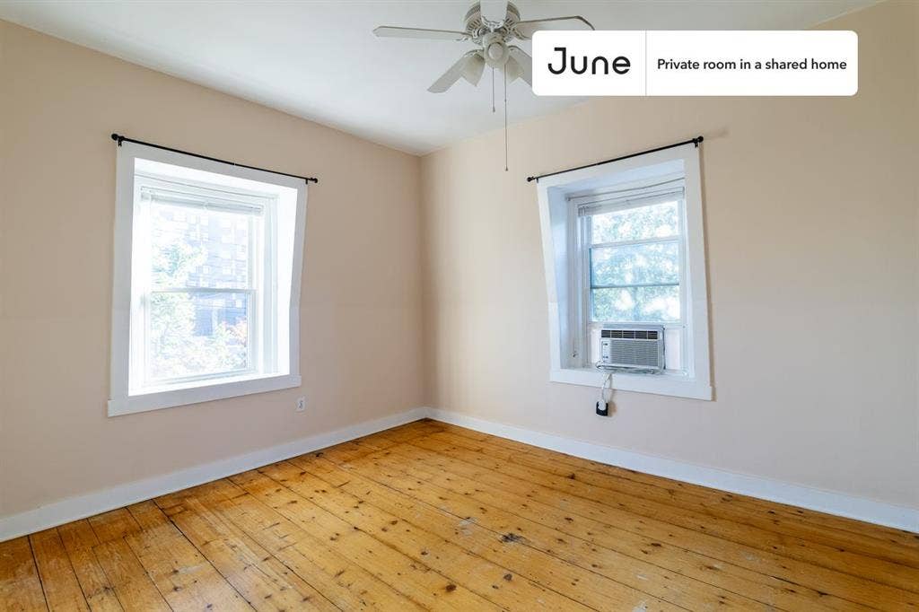 2 BR in Boston