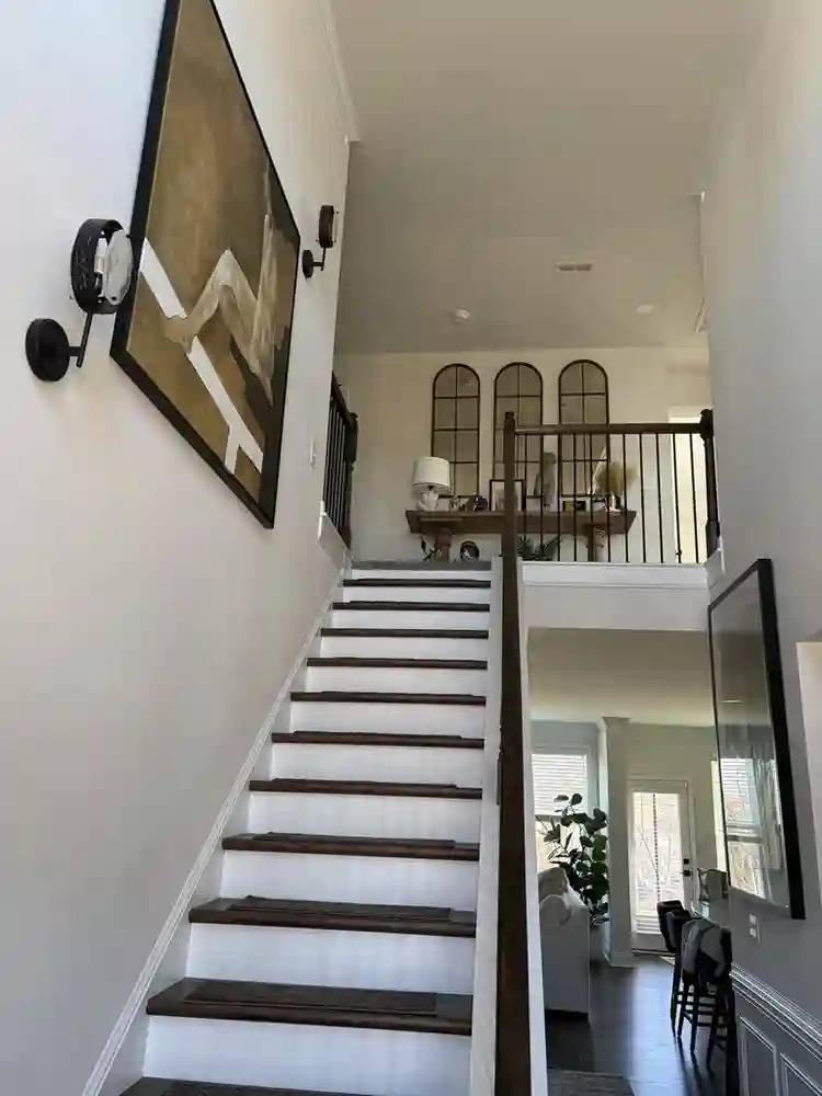 Room Open - min from Uptown!