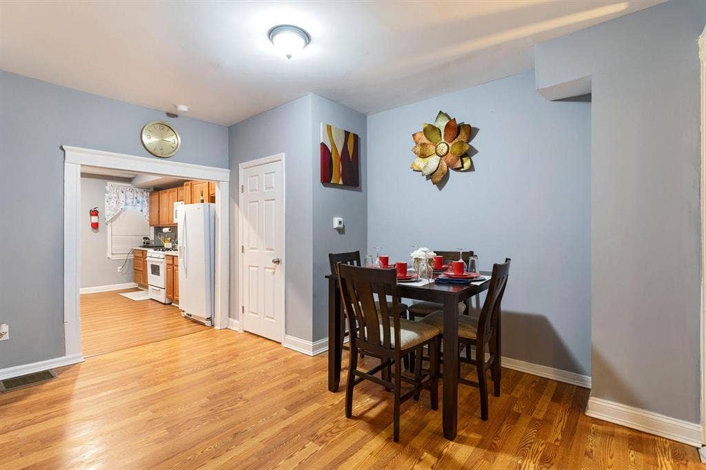 6 BR in Baltimore