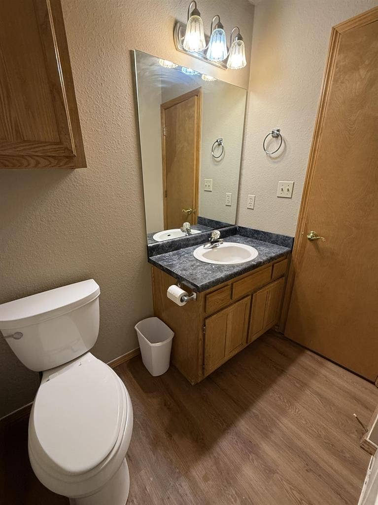 5 BR in Collinsville