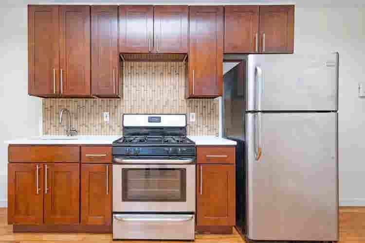 Franklin Ave – # (H)