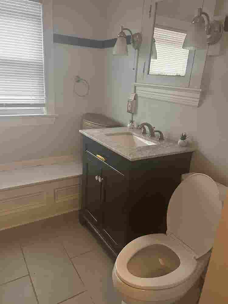 1 BR in Cleveland Heights