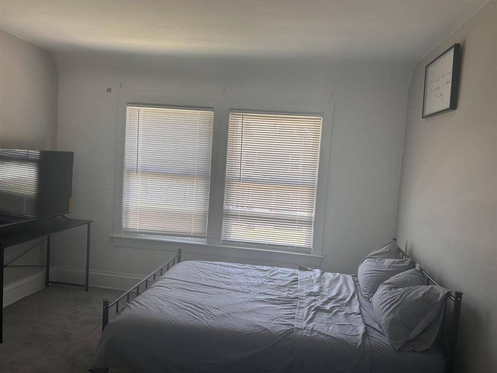 4 BR in Cleveland Heights