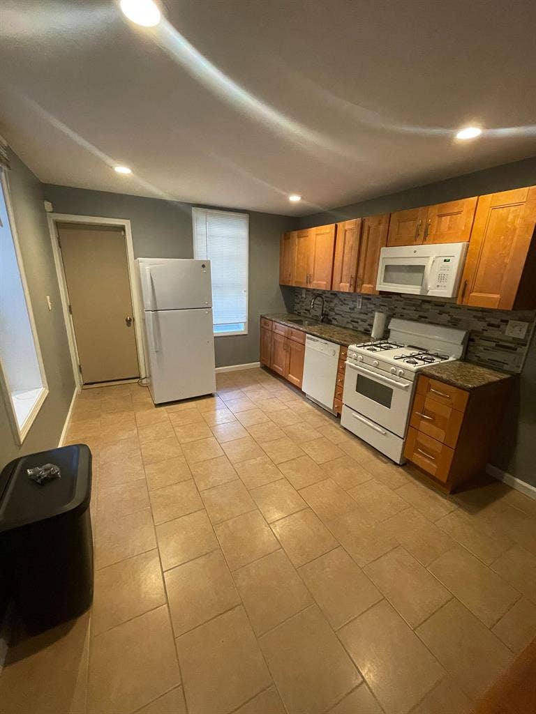 1 BR in Philadelphia