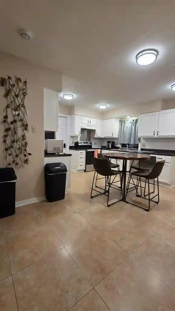 1 BR in Garland
