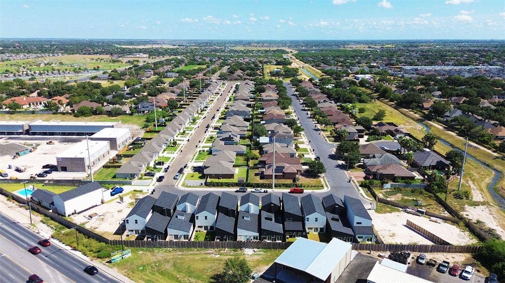 3 BR in McAllen