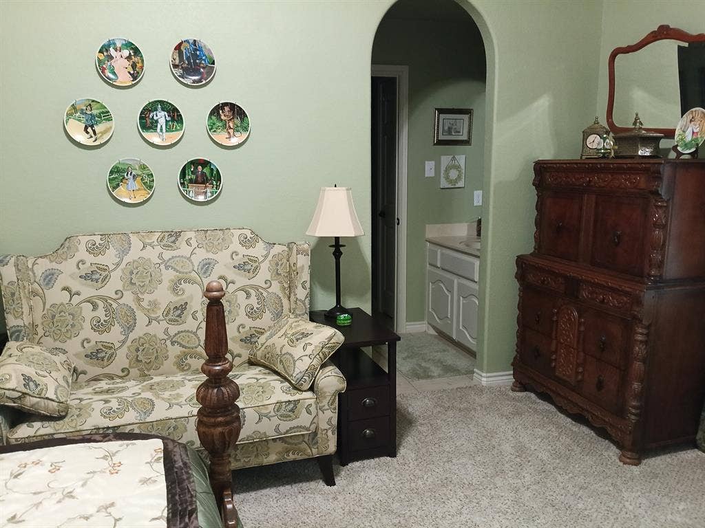 Spacious Room with Private Sink