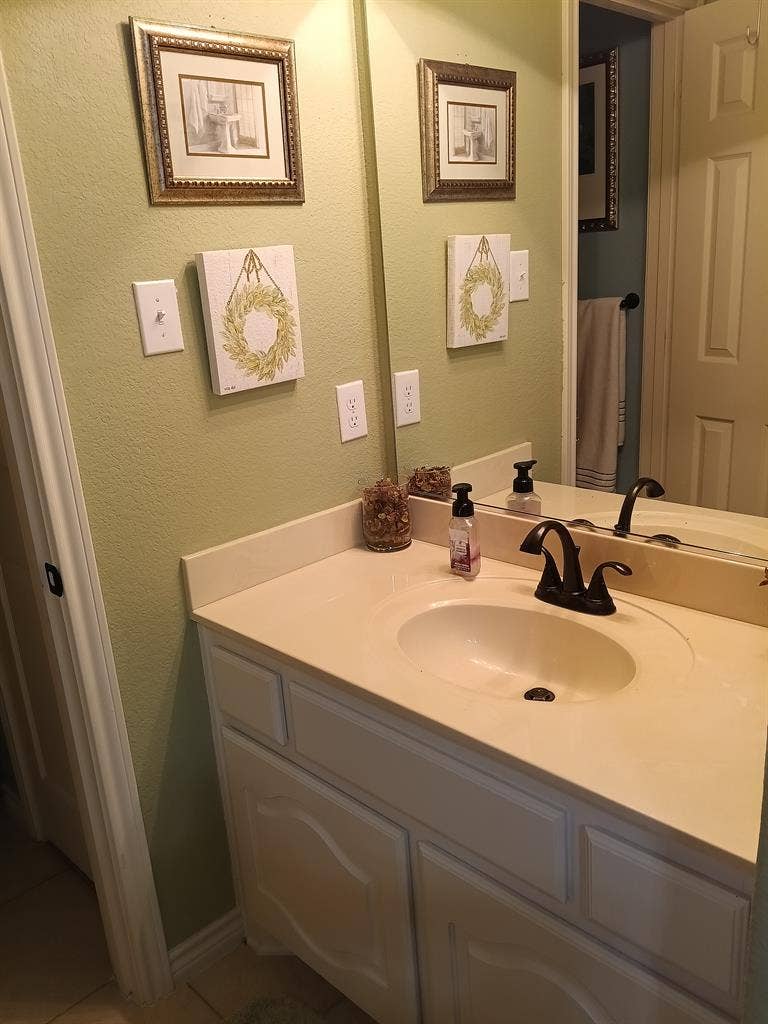 Spacious Room with Private Sink