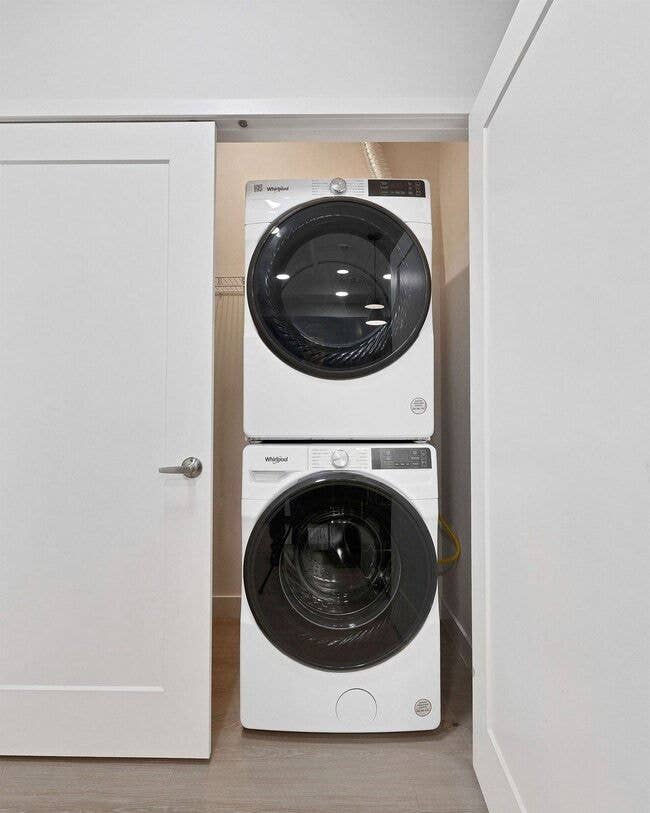 Sublease Metro  | Starts Dec 1