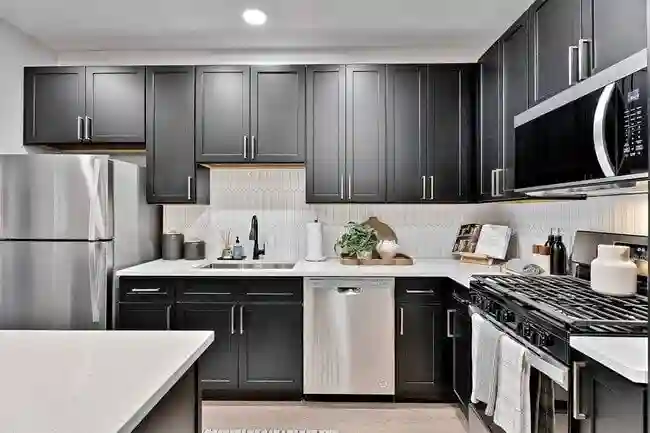 Sublease Metro | Starts Dec 1