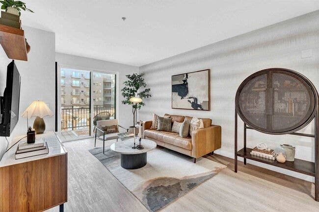 Sublease Metro 19 | Starts Dec 1