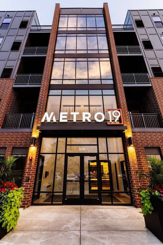 Sublease Metro 19 | Starts Dec 1